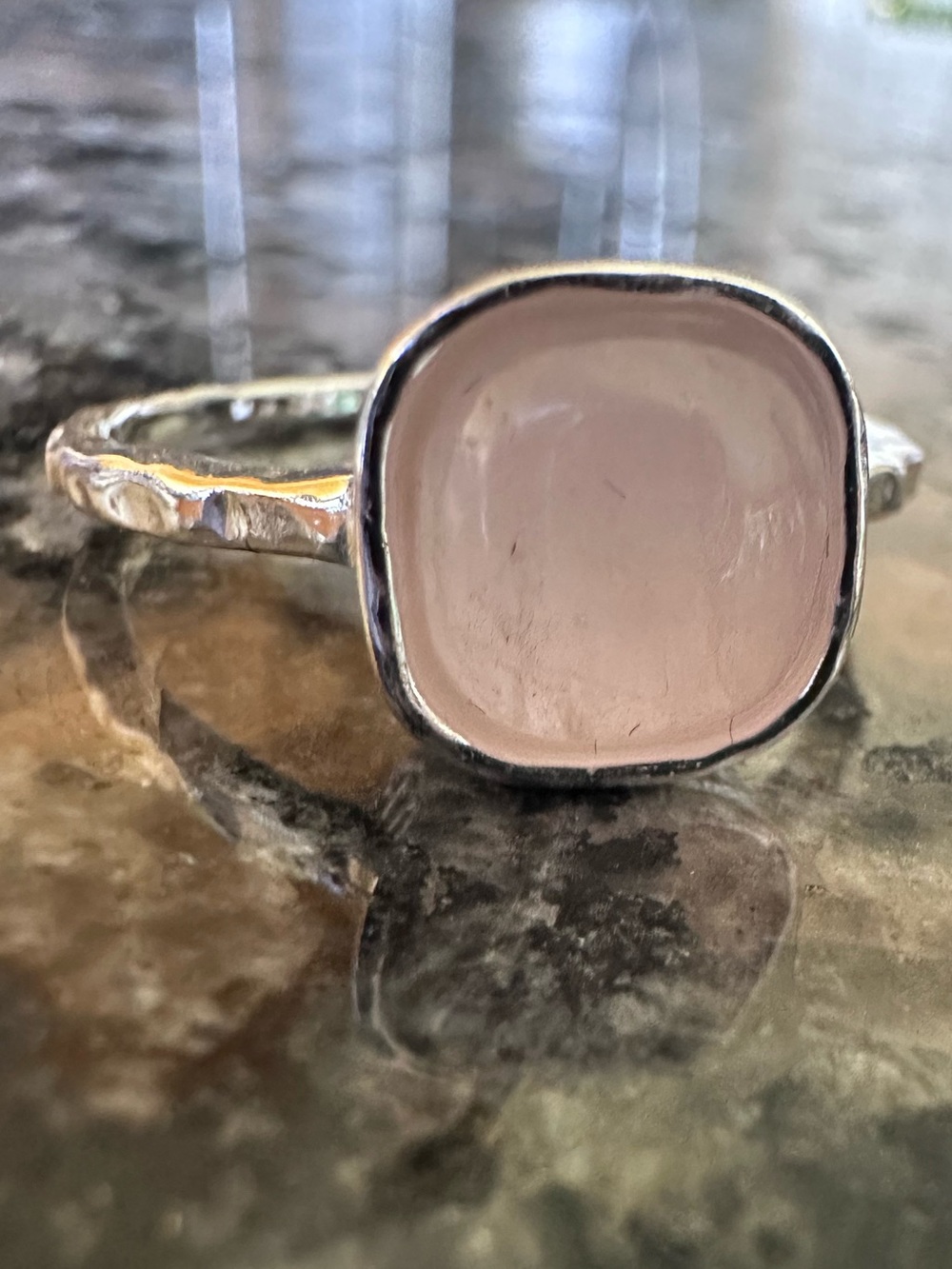 Rose Quartz Sterling Silver.925 Ring Size 9 Square Hammered Bamboo Band NWT